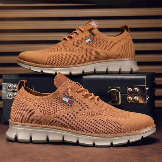 Moderne scarpe ortopediche in rete