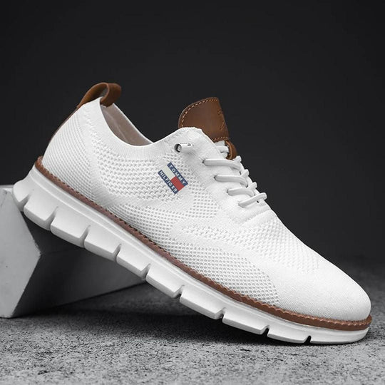 Moderne scarpe ortopediche in rete